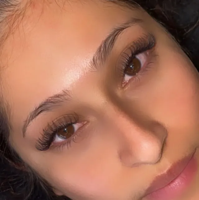 Lash extensions, side view